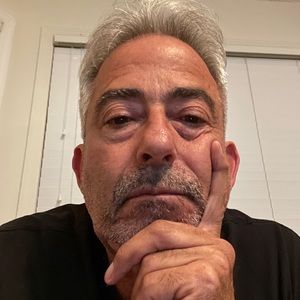 Meet your Posher, Lewis